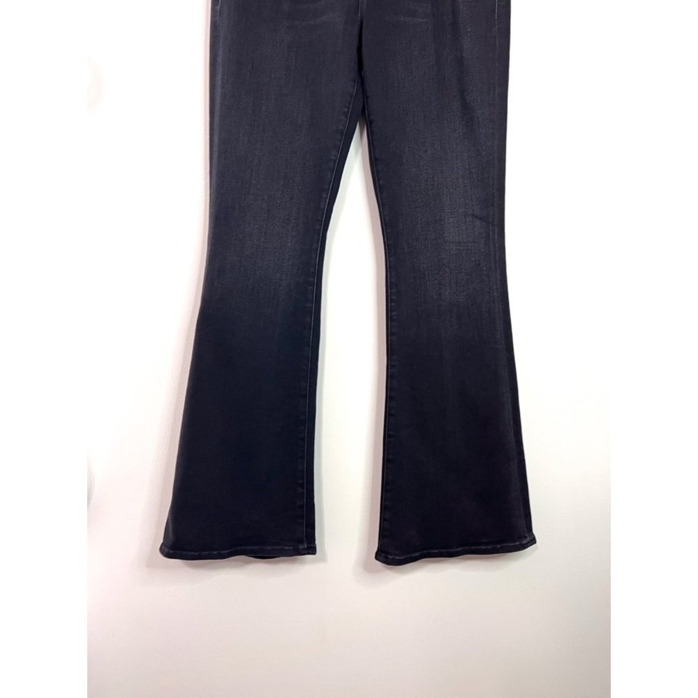NEW MOTHER Black The Weekender in Deep End Wash Flare Size 29 - Picture 9 of 11